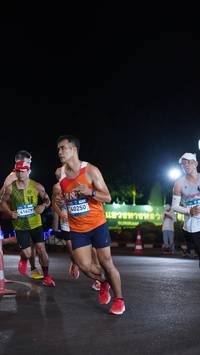 BIB: 41629, 40250
                            <button type="button" onclick="openModal(23018513)" class="btn btn-primary btn-sm float-right btn-popup" data-toggle="modal" data-target=".modal-high-quality">
                        <i class="fas fa-shopping-cart"></i> Add to Cart
                    </button>
                                            <button type="button" onclick="isThisMe(23018513, true)" class="btn btn-success btn-sm float-right btn-popup btn-isme hidden" data-toggle="tooltip" data-placement="bottom" title="นี่คือรูปของคุณใช่ไหม คลิกที่นี่เพื่อเอาเข้าอัลบั้ม">
                        <i class="fas fa-plus"></i> Add to album
                    </button>
                    <button type="button" onclick="isThisMe(23018513, false)" class="btn btn-warning btn-sm float-right btn-popup btn-isnotme hidden">
                        <i class="fas fa-ban"></i> Remove from album
                    </button>